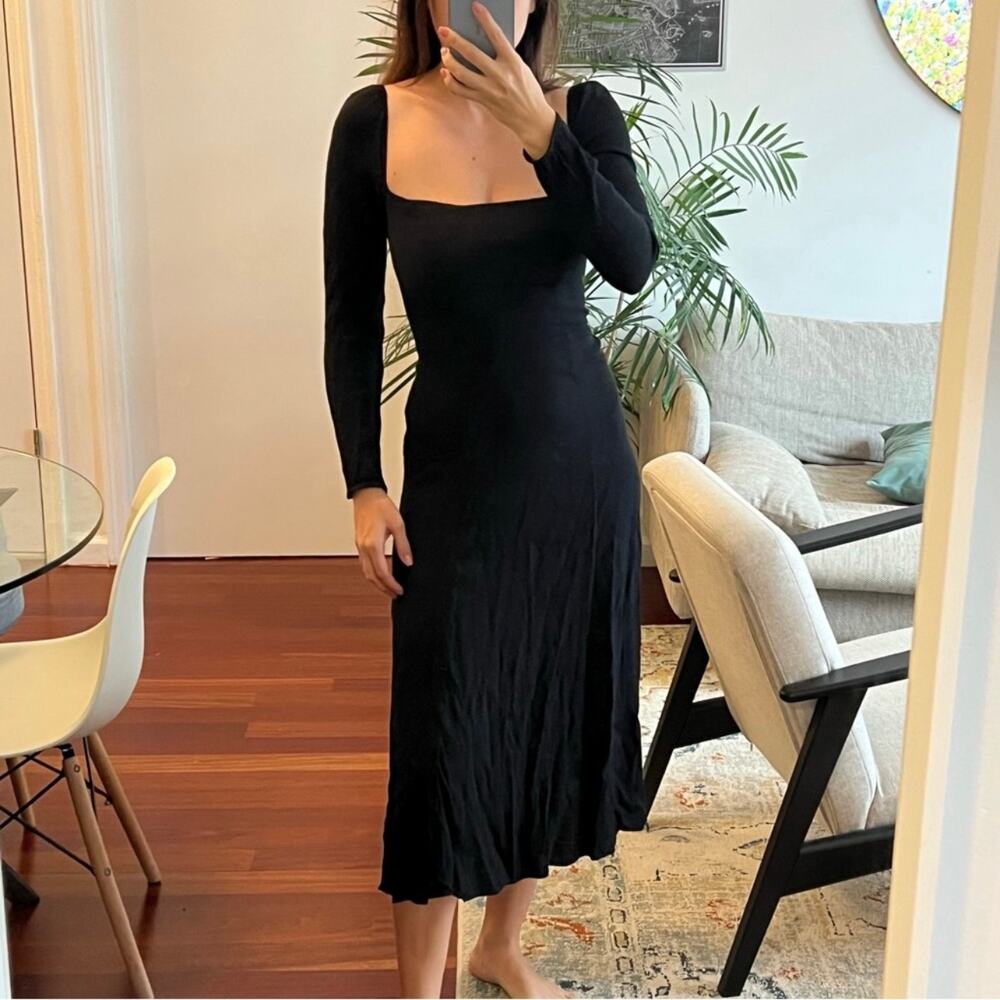 Reformation Black Long Sleeve Midi Dress Size 10 viscose smashed back